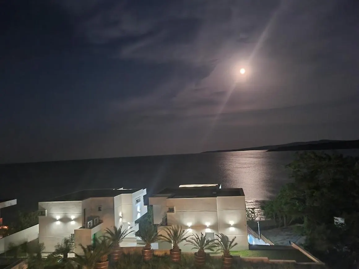 Hotel Семеен Хотел Golden Place Sozopol